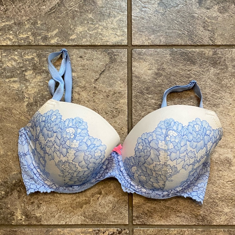 Victoria’s Secret Dream Angel’s Lightly Lined Demi Bra